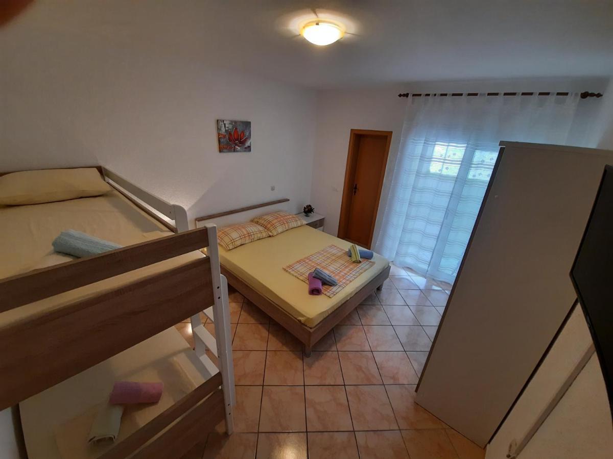 ماكارسكا Studio Apartmani Ravlic المظهر الخارجي الصورة