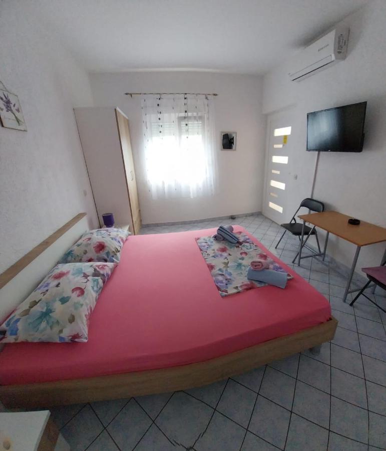 ماكارسكا Studio Apartmani Ravlic المظهر الخارجي الصورة