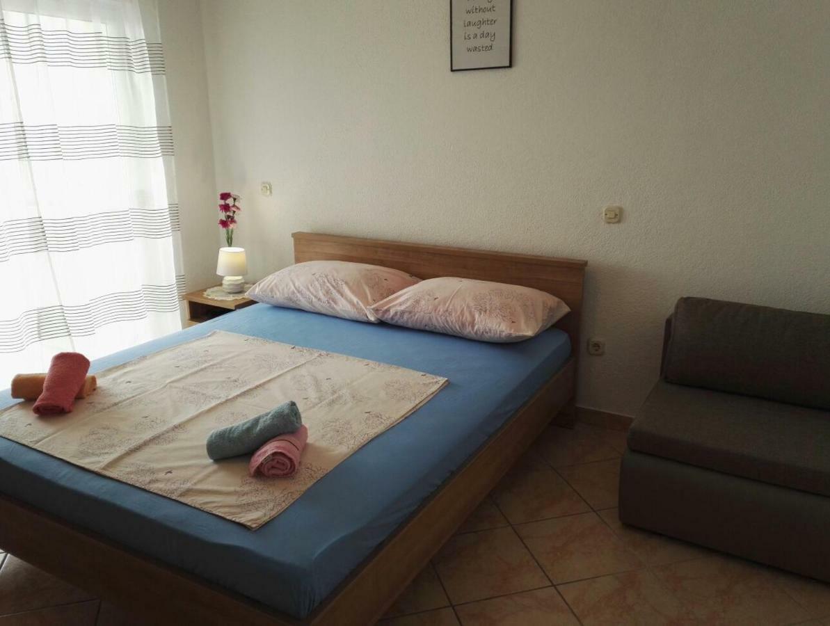 ماكارسكا Studio Apartmani Ravlic المظهر الخارجي الصورة