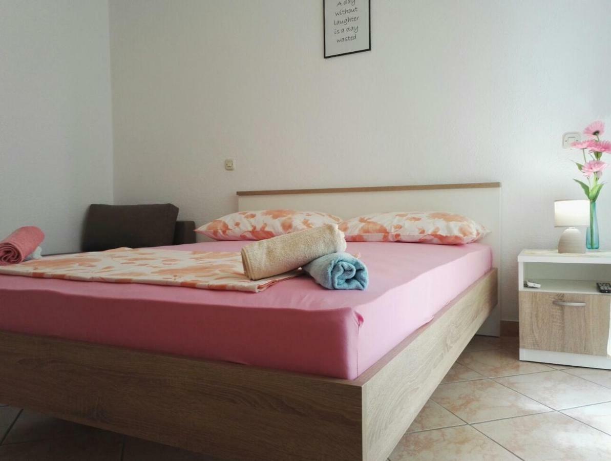 ماكارسكا Studio Apartmani Ravlic المظهر الخارجي الصورة