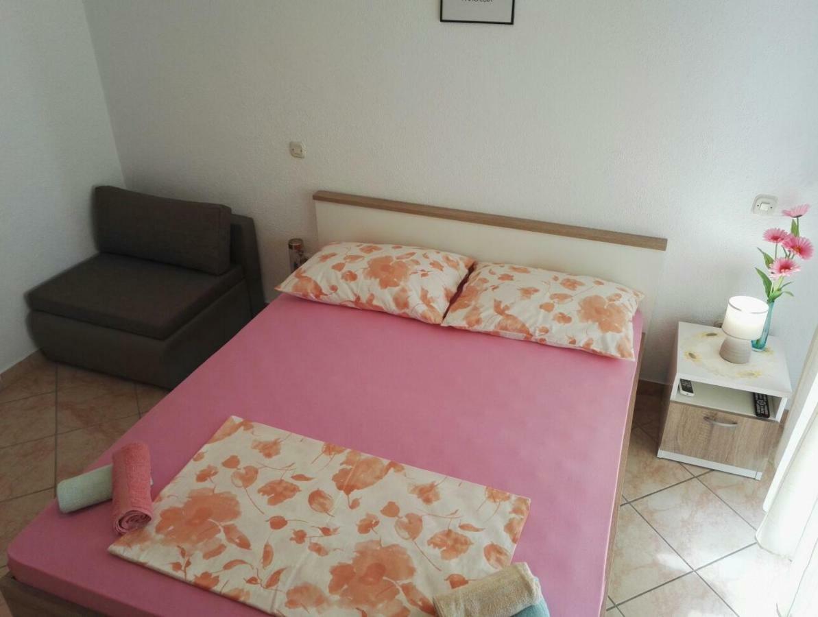 ماكارسكا Studio Apartmani Ravlic المظهر الخارجي الصورة