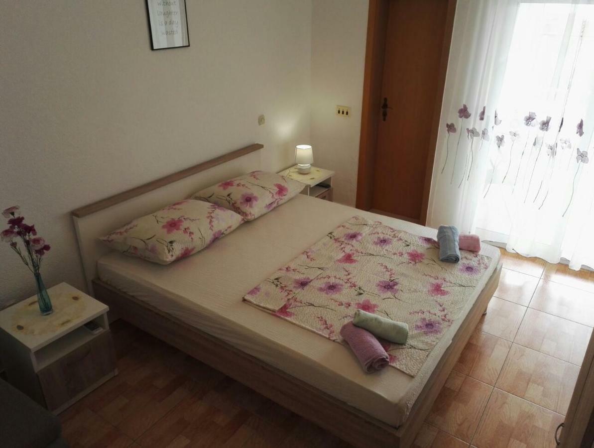 ماكارسكا Studio Apartmani Ravlic المظهر الخارجي الصورة